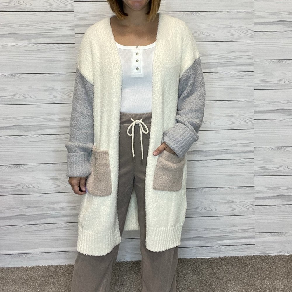 Super Cozy Colorblock Cardigan - Cream